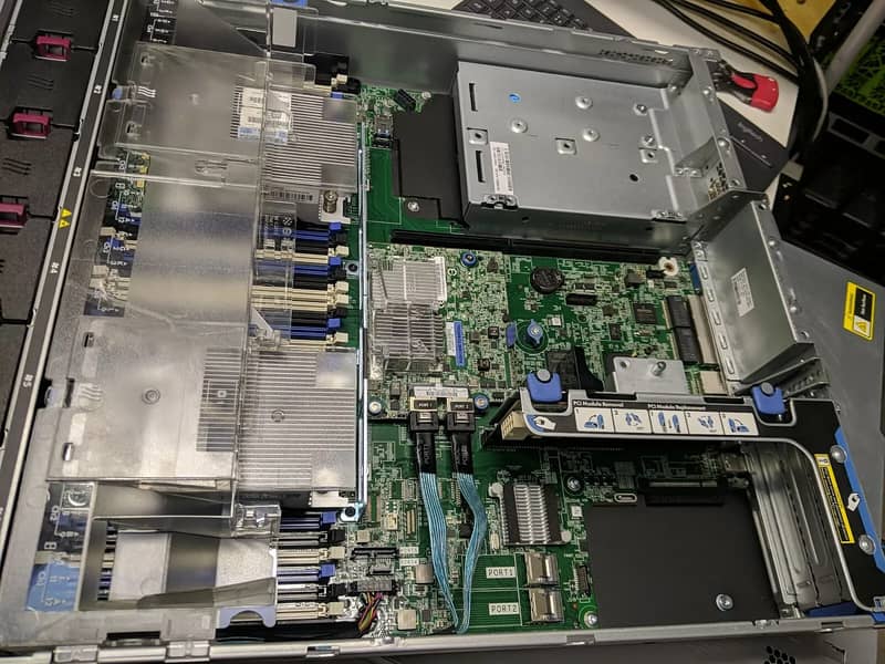 HP ProLiant DL380 Gen9 & Dell Poweredge Server R730 5