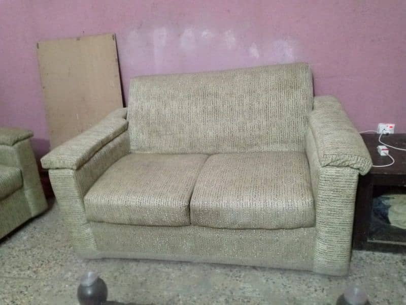 7 seater sofa set. 1