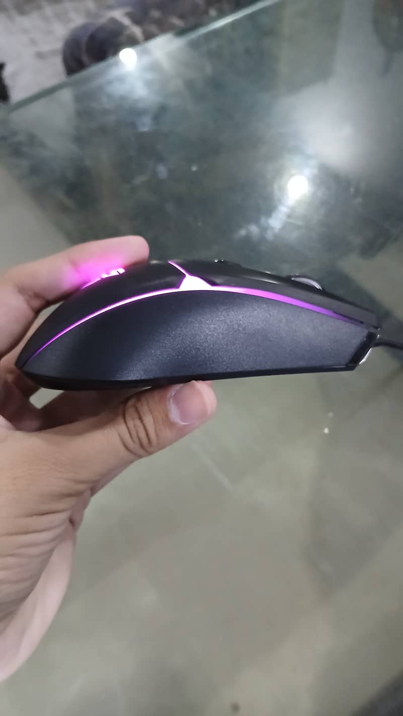 Best Drag Clicking RGB Gaming Mouse With Two Buttons On Left Side 4