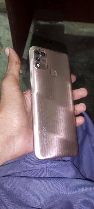 Infinix hot 11 play 4 64 with box good condition 1