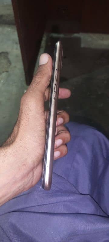 Infinix hot 11 play 4 64 with box good condition 2