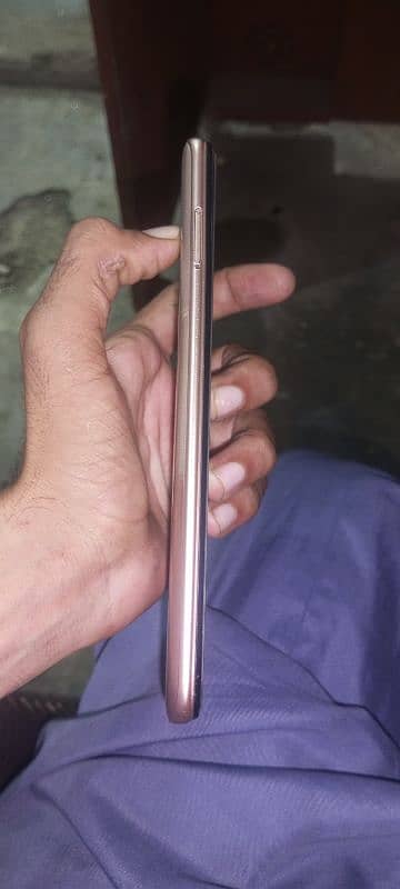 Infinix hot 11 play 4 64 with box good condition 4