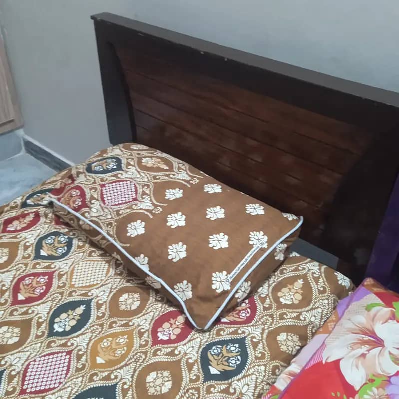 Single Bed without Mattress 2