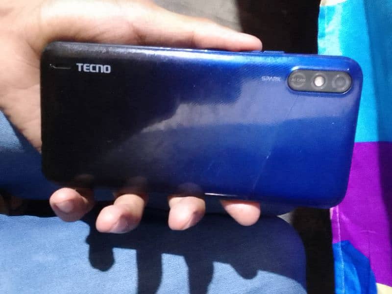 Tecno spark go 1