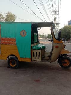 Tuk Tuk /Tezrafar /New Asia /Riksha /