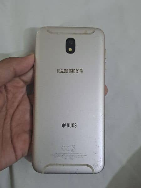 samsung j5 pro 1