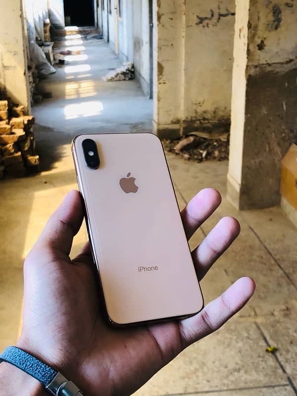 iphone Xs Pta approved 64 Gb with box 1