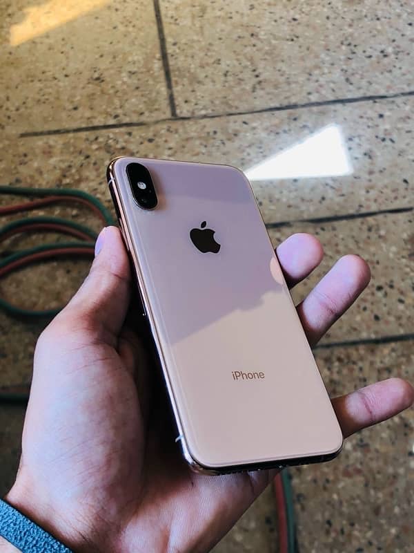 iphone Xs Pta approved 64 Gb with box 2