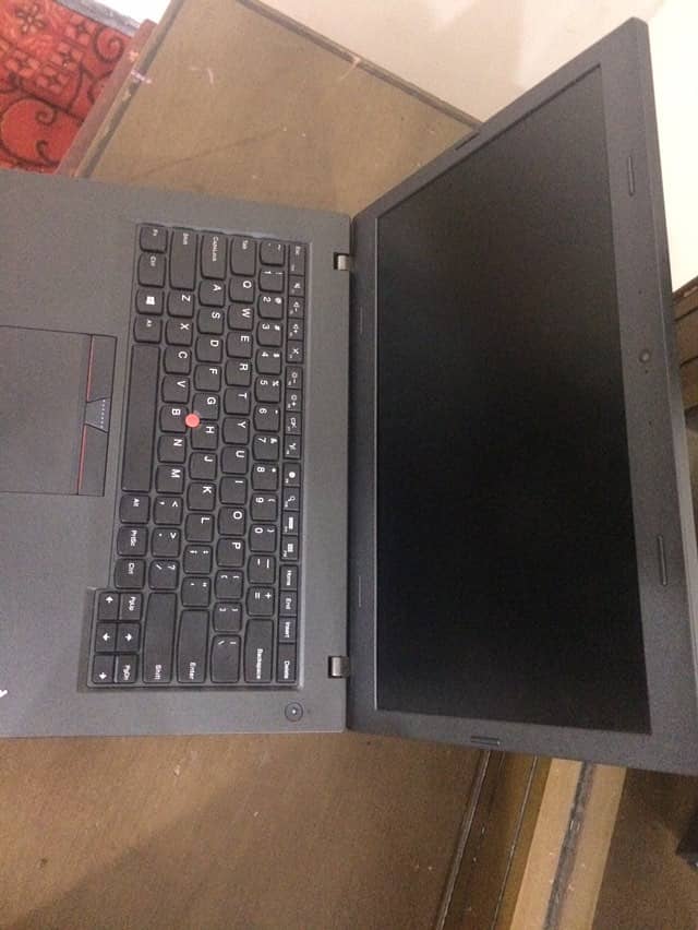 lenovo T460 i5-6th-Generation. 8GB-RAM. 256GB-SSD 1