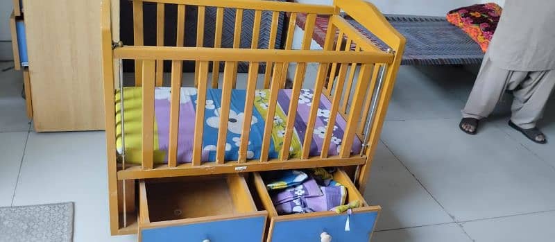 kid babycot And cupboard 1