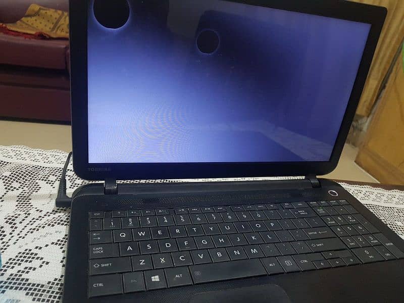 Toshiba Laptop 0