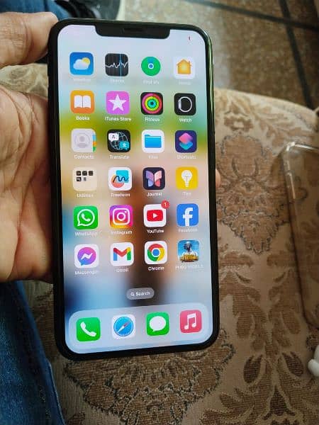 i phone 11 pro max jv water pack 10by10 health 80 64 gb 1