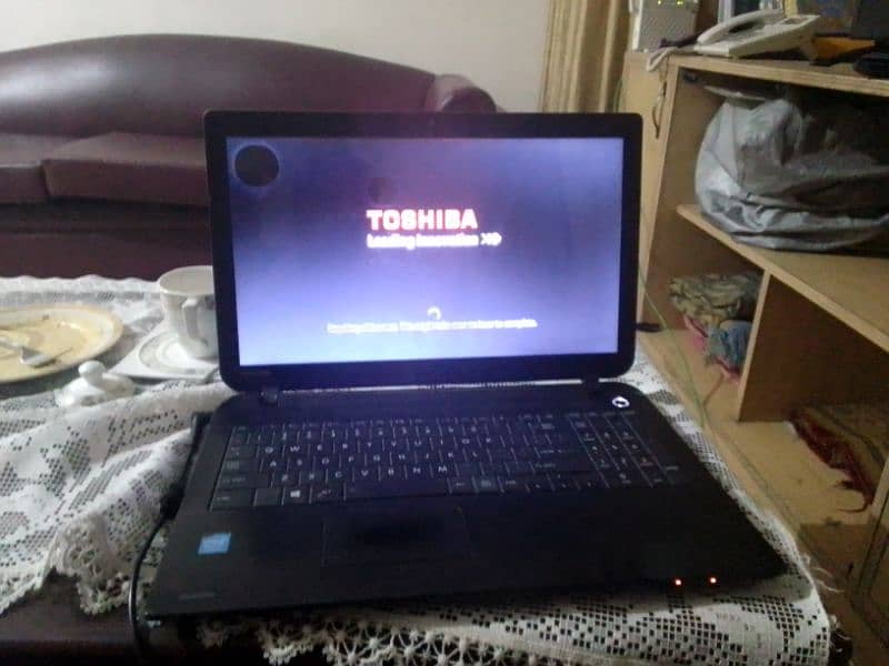 Toshiba Laptop 5