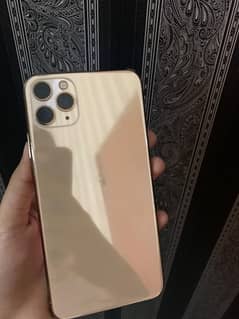 IPhone 11 pro max 256 GB with box 10/10 pta approved