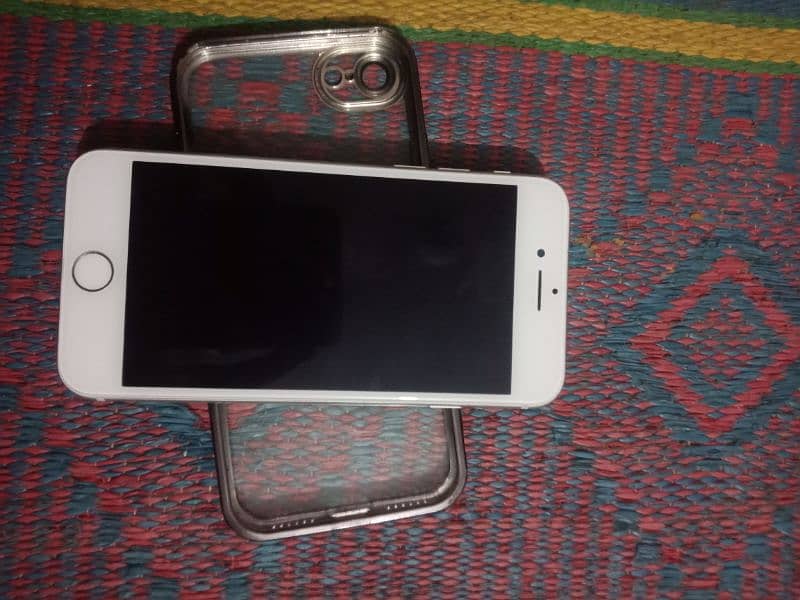 iPhone 8 nan pta 64gb 0