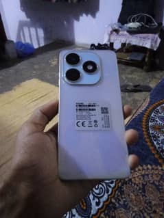 Tecno spark 20