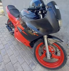 500 cc Suzuki Japani Heavy Bike On Rd Self Start Gud Condition