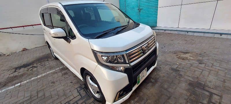 Daihatsu Move 2015 2