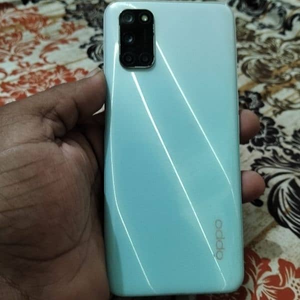 dabba charger available oppo A52 4