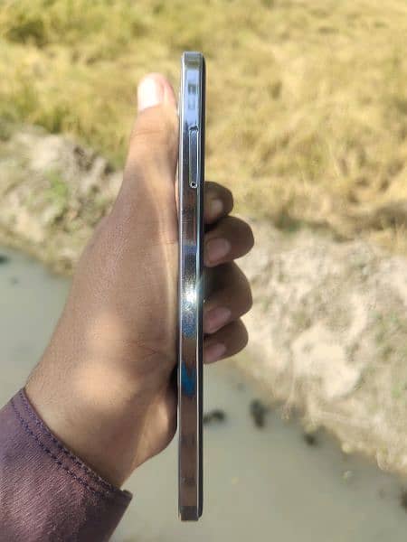 Infinix GT 10 pro 3