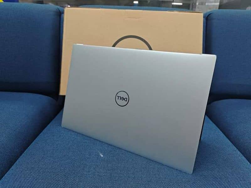 Dell XPS 15 9510 Core i7 16GB RAM 512GB SSD 2