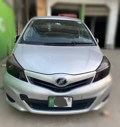 Toyota Vitz 2011