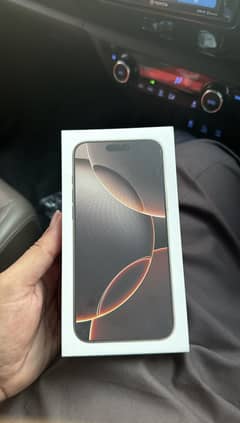 Iphone 16 Pro Max (HK Variant, Desert Titanium, 256 GB) 0