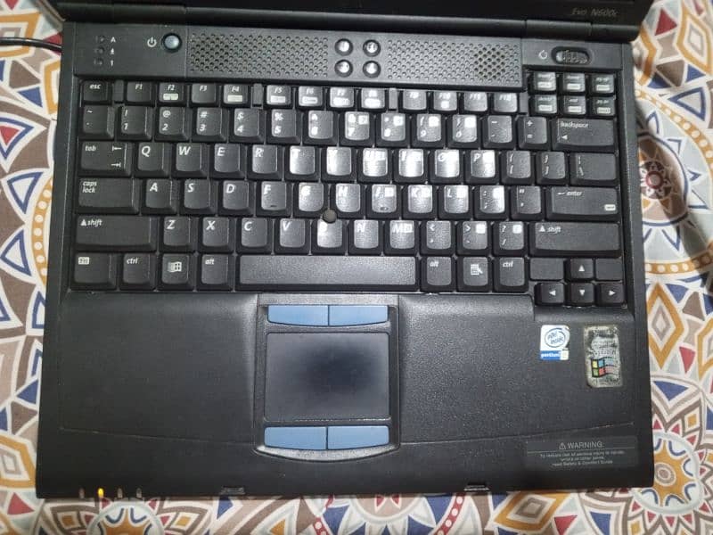 Compaq Laptop 3