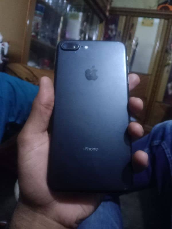 iphone 7 plus urgent sales 0