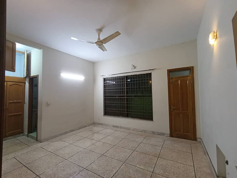 UPPER PORTION IS AVAILABLE FOR RENT IN I-8 ISLAMABAD. 3