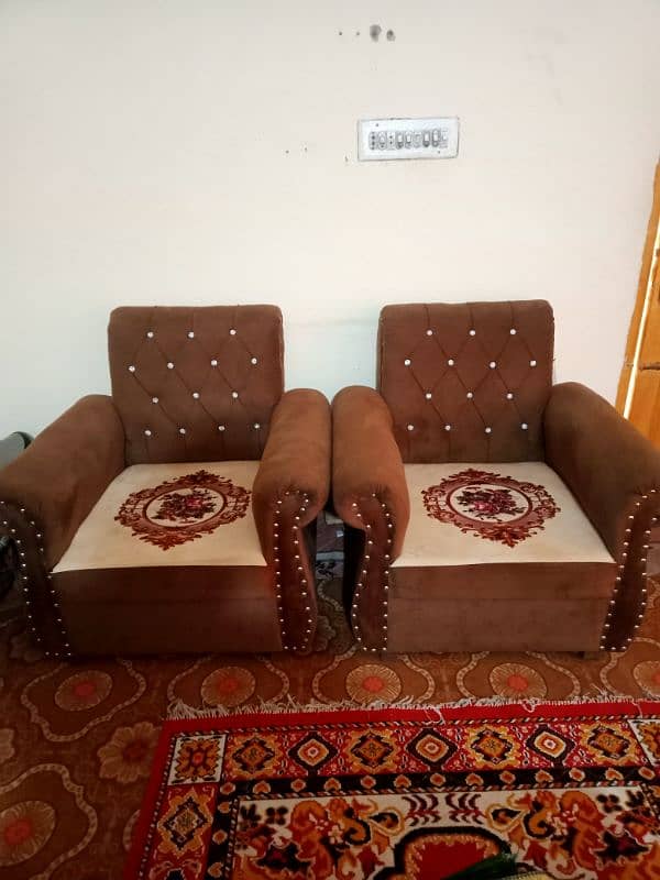 7 Seater Sofa Set. 3