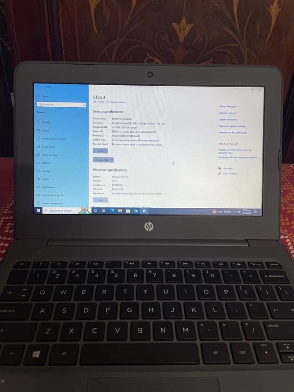 HP streambook 4/64gb window 10 pro latest version 6