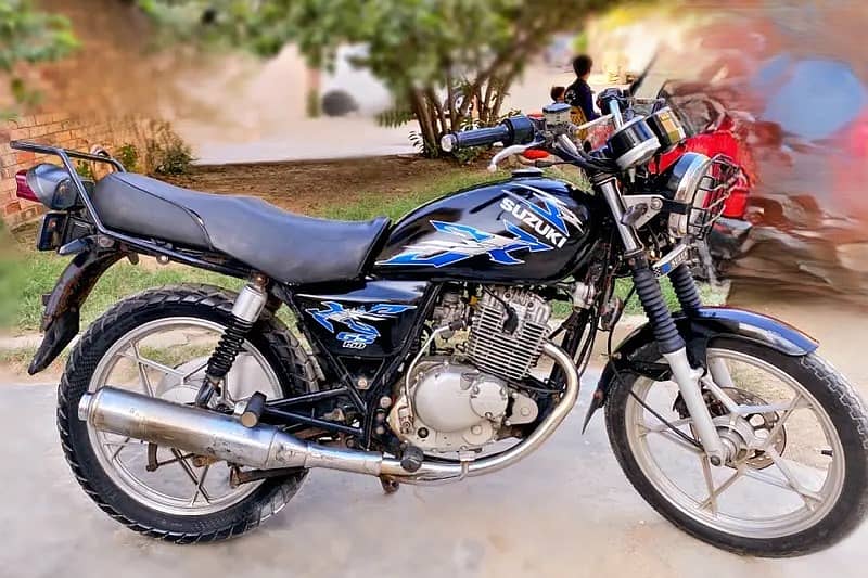 Suzuki GS 150 SE 2022 3