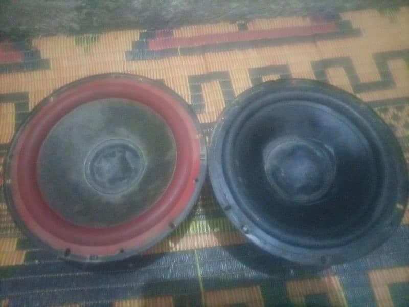 LG x bhoom 8 inch original subwoofer for urgent sale 0