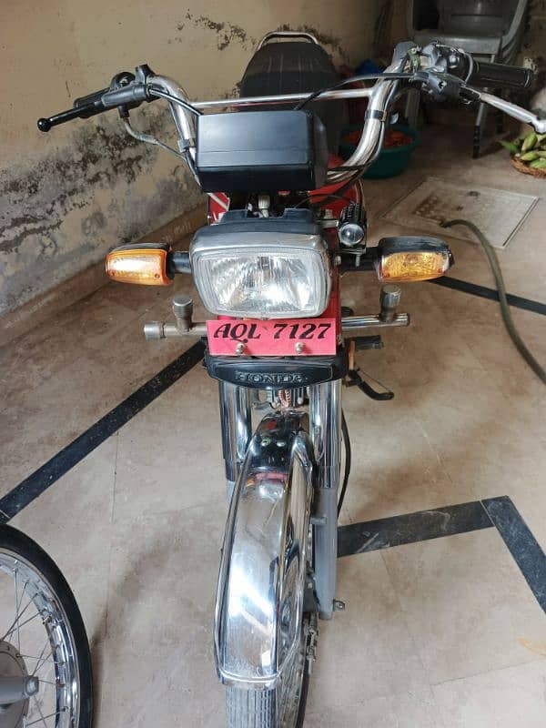 Honda 70 in Good condition 1