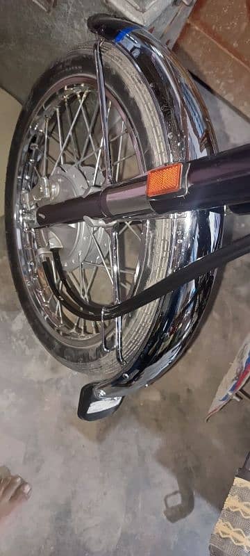 new condition bike urgent sale 2