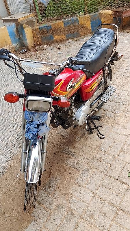 United 125cc Karachi Registered 5