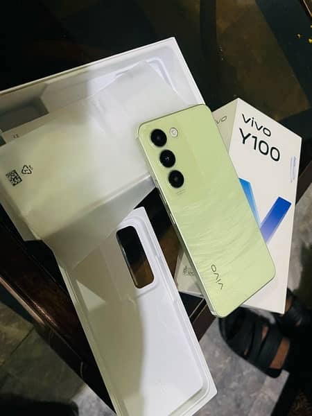 vivo y100 8/256 pta approved 0