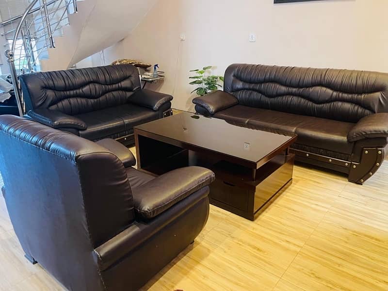 leather 6-seated sofa set 0