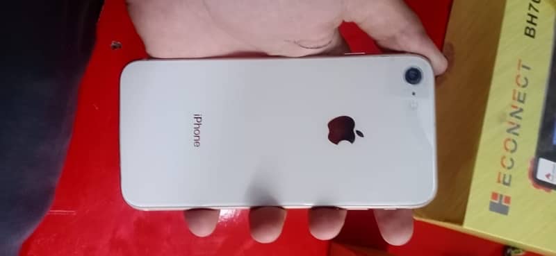 iPhone 8 64 GB  pta approved 1