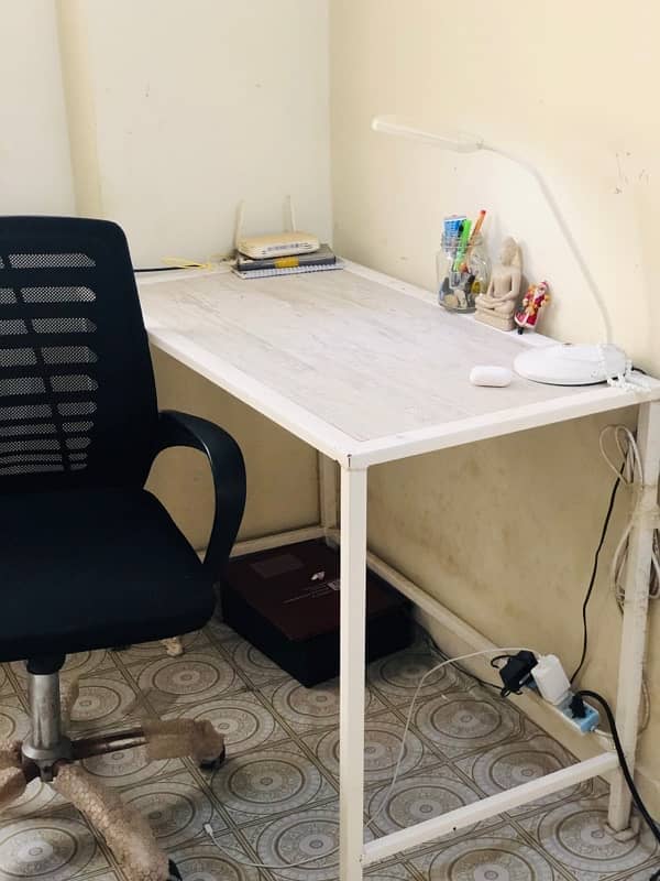 STUDY TABLE , COMFORTABLE CHAIR AND STUDY LAMP - COMPLETE SET 2