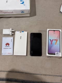 Huawei Y7 Prime 2019 With Box & Charger