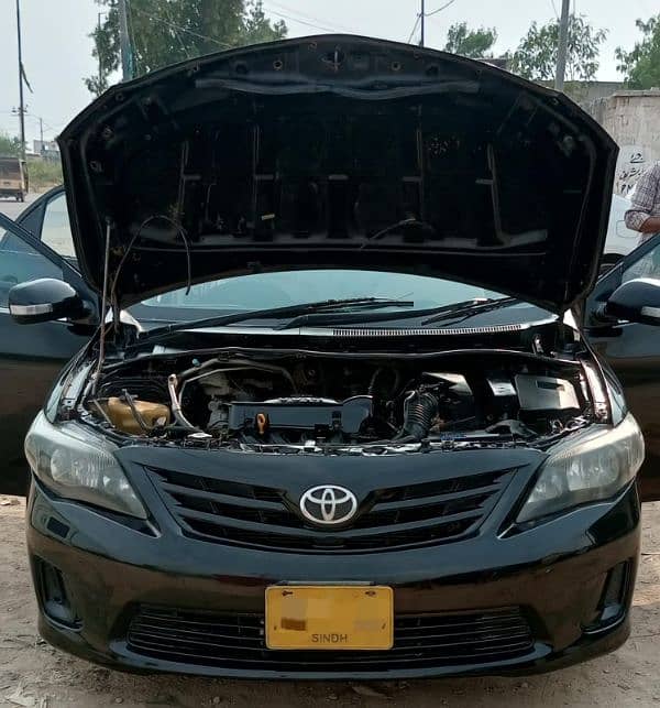 Toyota Corolla GLI 2010 13