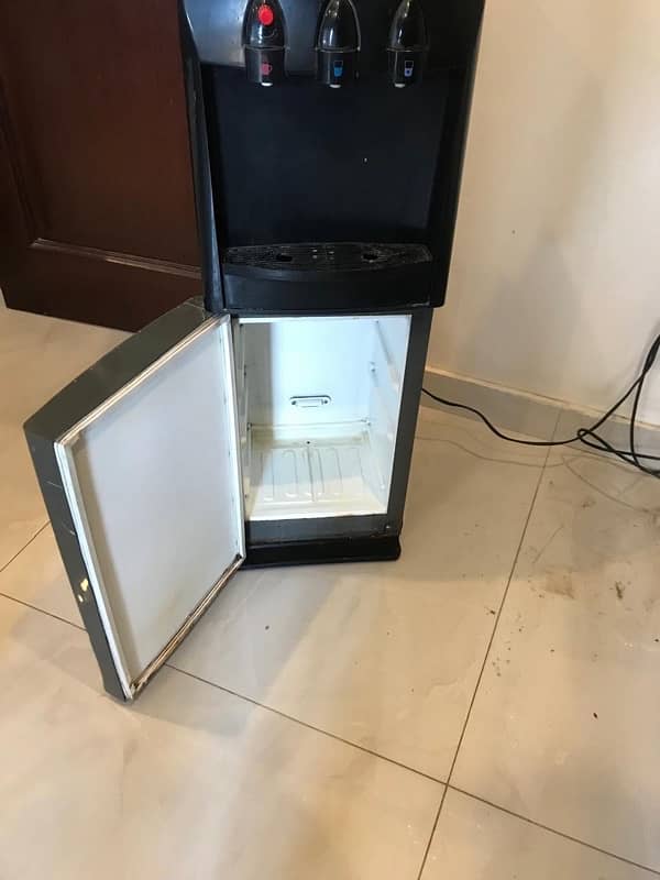 orient water dispenser with 3 taps for sale 2