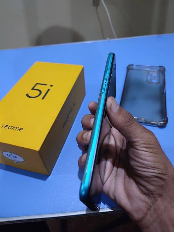 Realme 5i 4/64  For sell 4