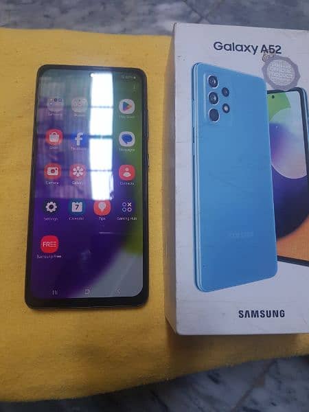 Samsung A52  8gb ram 128gb memory 6