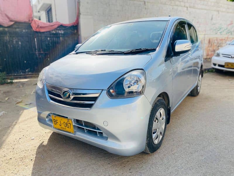 Daihatsu Mira 2012 2