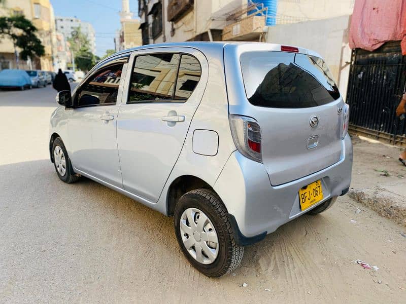 Daihatsu Mira 2012 5