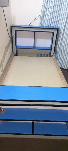 2 kids bed with one floor bed (Urgent sale) 4