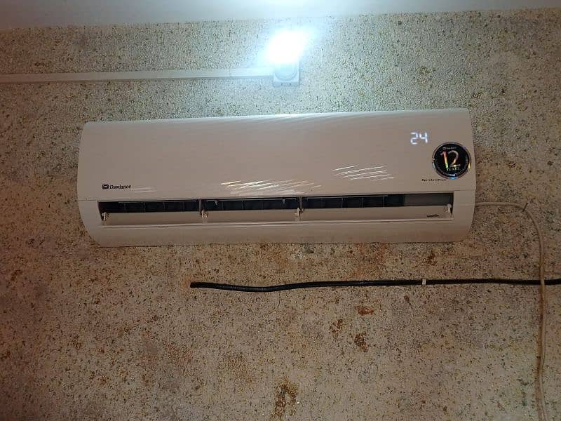 Dawlance DC inverter 4